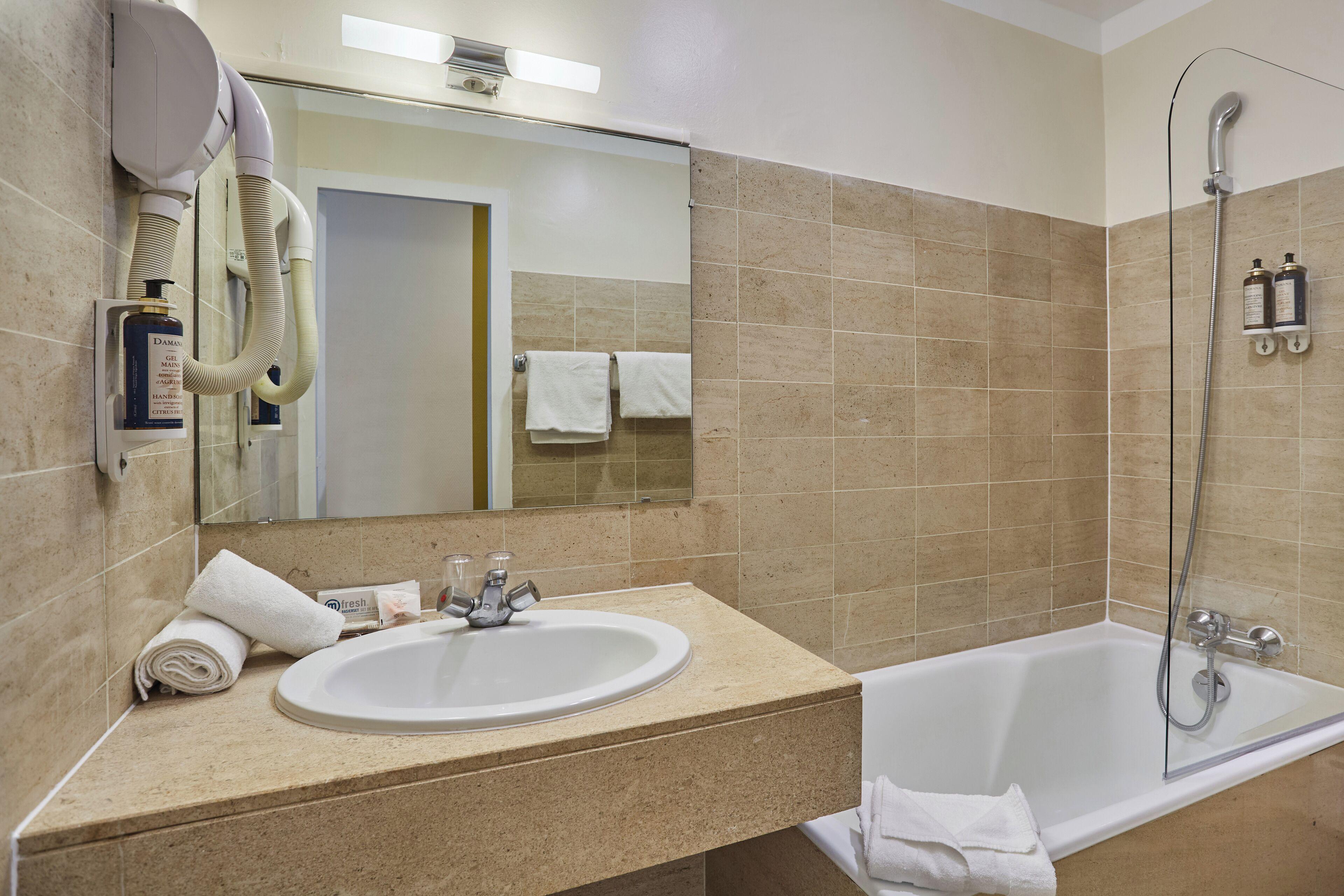 Hotel Beauquartier Montmartre 3*