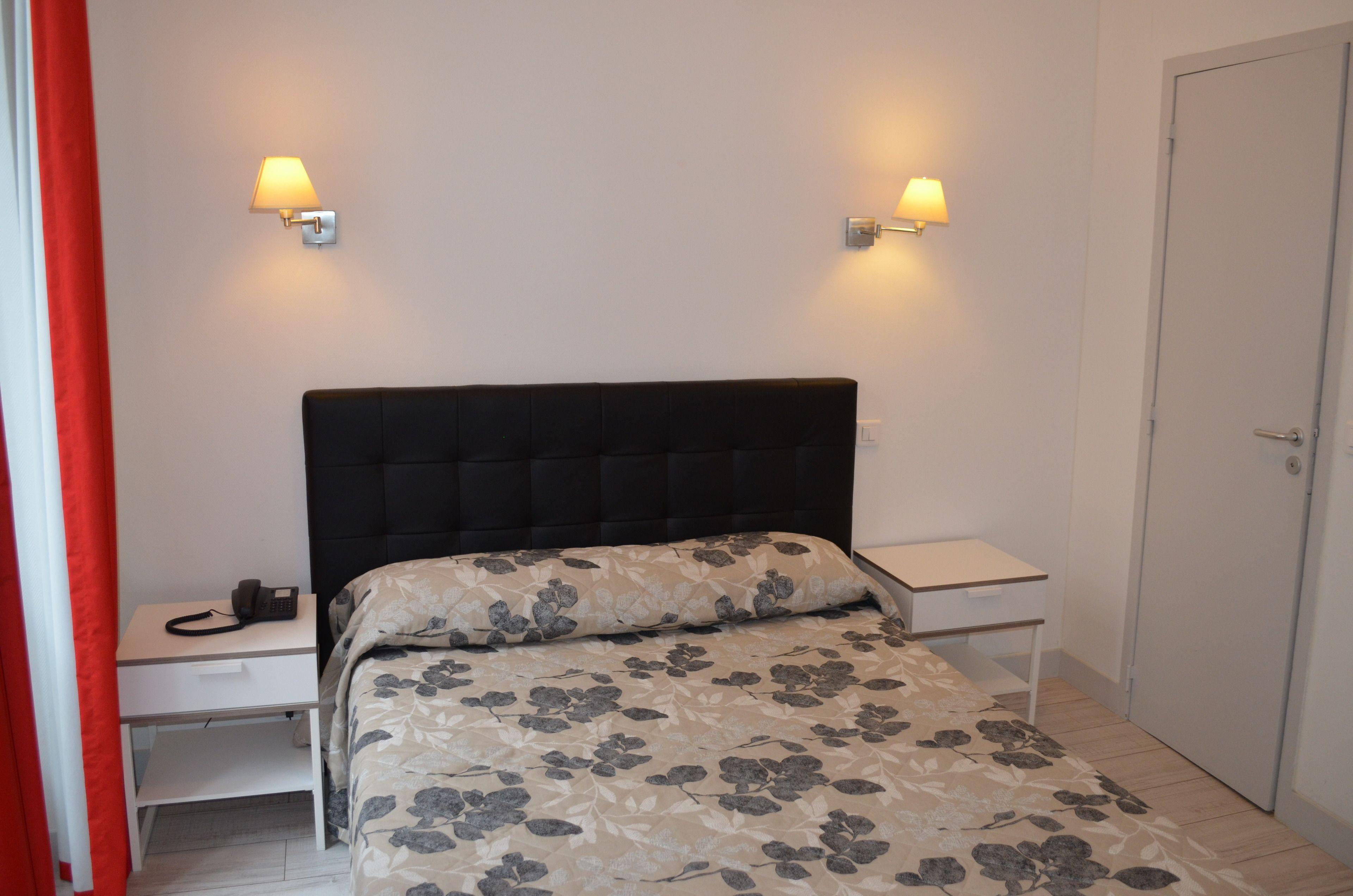 Hotel Beauquartier Montmartre