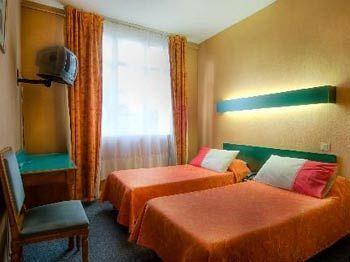 Hotel Beauquartier Montmartre Parigi